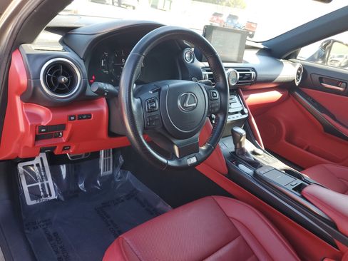 Used 2021 Lexus IS 350 F Sport image 9