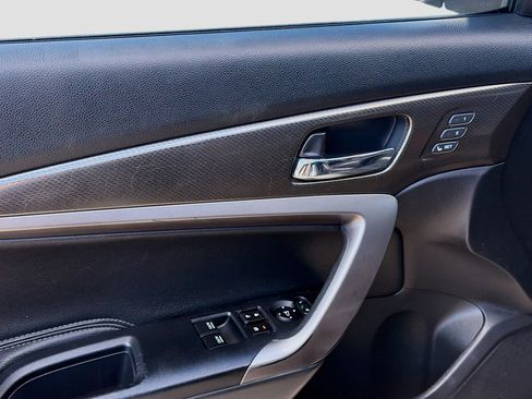 Used 2016 Honda Accord Touring image 13