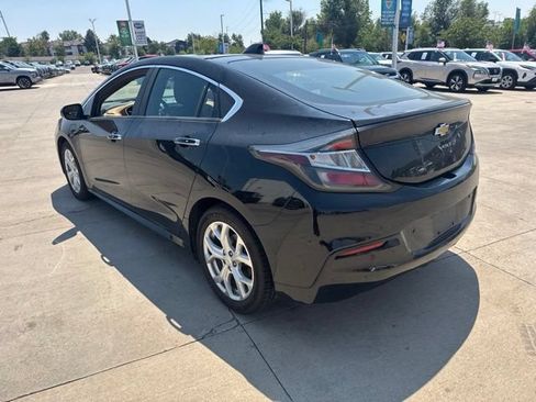 Used 2017 Chevrolet Volt Premier w/ Driver Confidence II Package FWD image 7