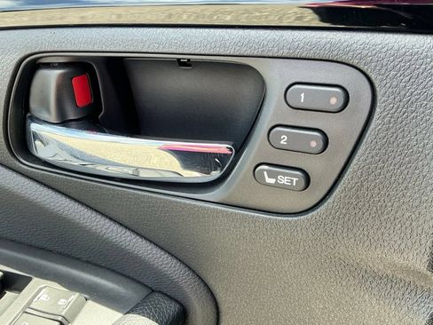 Used 2017 Honda Pilot Touring image 60