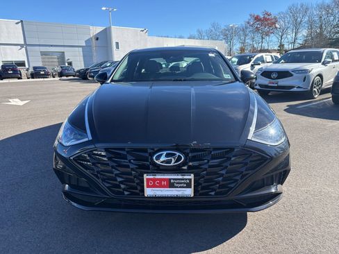 Used 2023 Hyundai Sonata SEL Plus w/ Preferred Accessory Package image 2