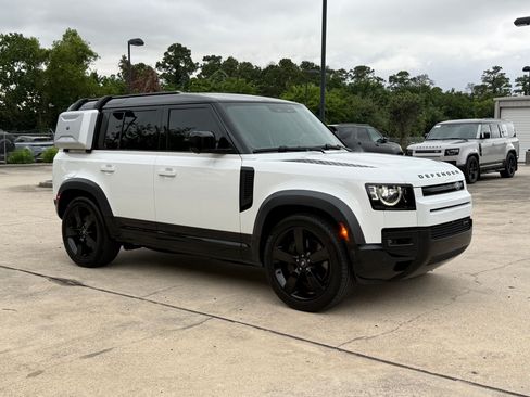 Used 2023 Land Rover Defender 110 X-Dynamic SE AWD/4WD image 7