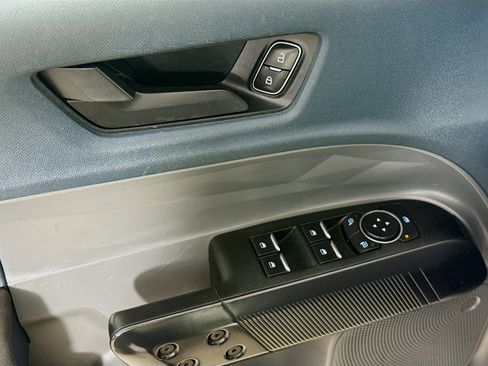 Used 2022 Ford Maverick XL w/ Equipment Group 100A Standard image 19