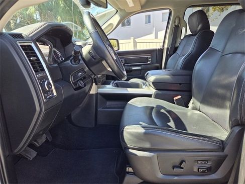 Used 2017 RAM 1500 Laramie image 14