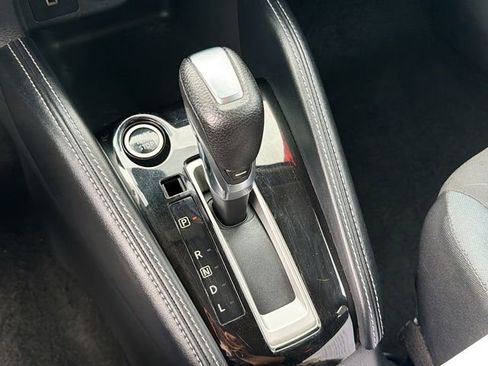 Used 2020 Nissan Kicks SV FWD image 16