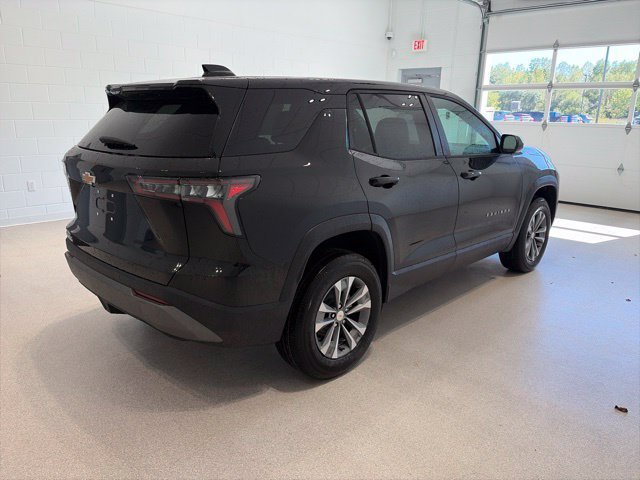 New 2027 Chevrolet Equinox LT w/ Convenience Package II FWD image 6
