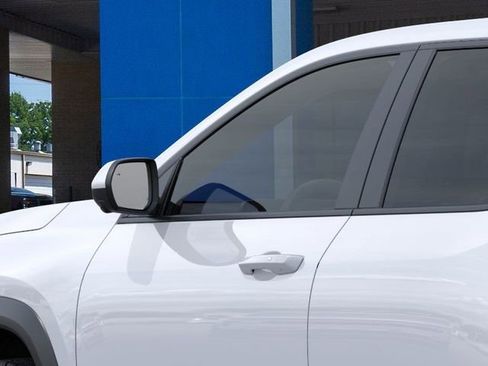 New 2026 Chevrolet Equinox LT w/ Convenience Package II image 12