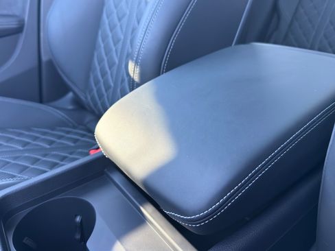 Used 2024 Audi SQ5 Premium Plus image 25