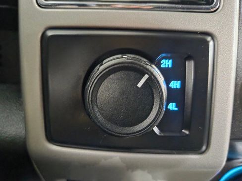 Used 2019 Ford F450 Lariat w/ Tow Technology Bundle image 50