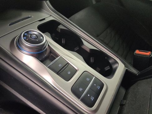 Used 2020 Ford Explorer XLT RWD image 26
