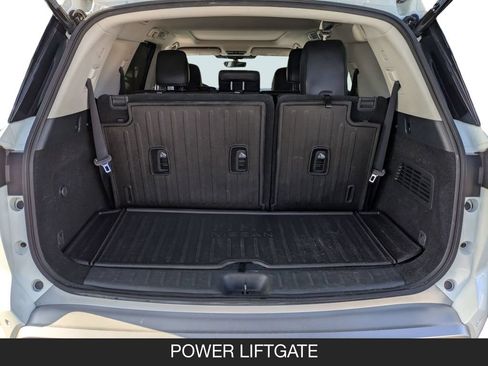 Used 2023 Nissan Pathfinder Platinum w/ Cargo Package AWD/4WD image 20