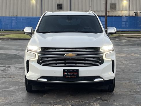 Used 2021 Chevrolet Tahoe Premier w/ Premium Package RWD image 6