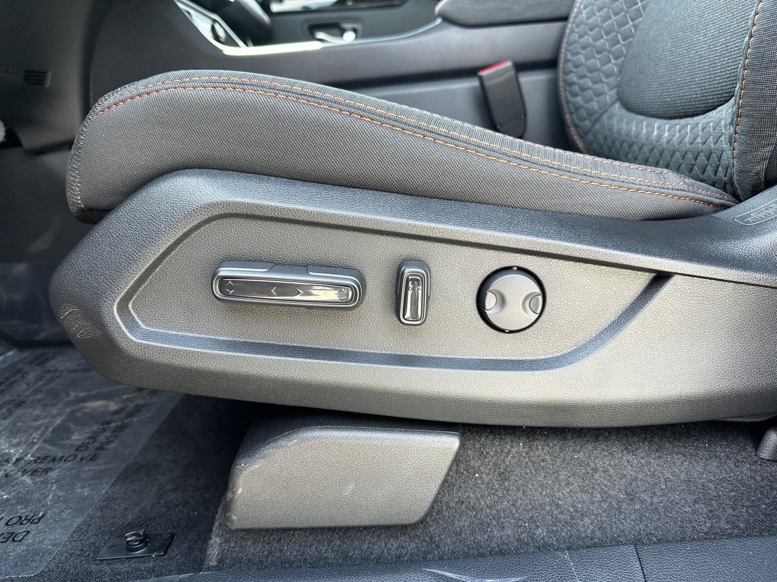 New 2026 Honda Pilot Sport image 8
