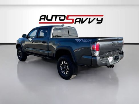 Used 2020 Toyota Tacoma TRD Off-Road w/ Technology Package AWD/4WD image 5