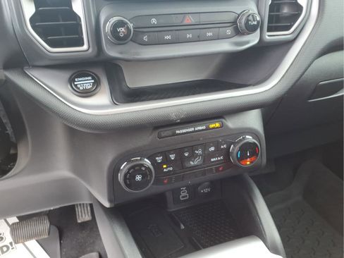 Used 2024 Ford Bronco Sport Big Bend w/ Convenience Package image 18
