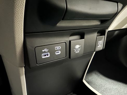 New 2026 Honda Odyssey Touring image 16