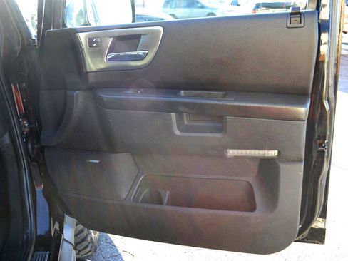 Used 2009 HUMMER H2 Luxury image 35