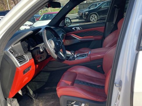 Used 2021 BMW X5 M w/ Competition Package AWD/4WD image 7