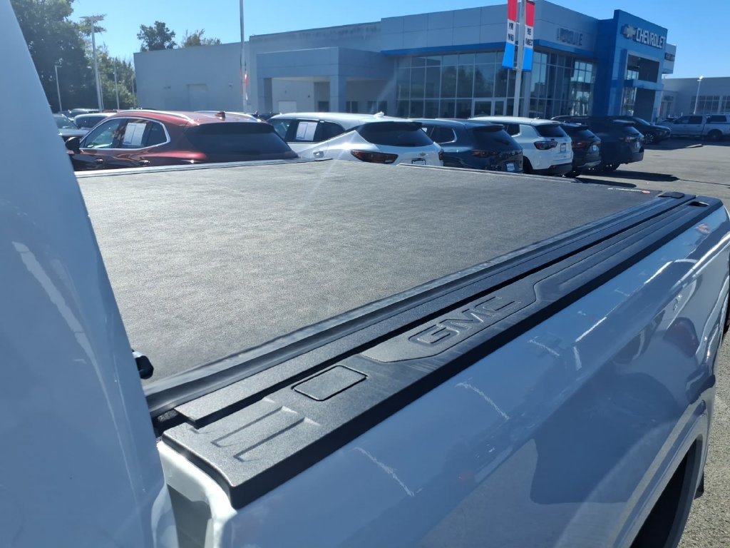 Used 2022 GMC Sierra 1500 AT4 w/ AT4 Preferred Package AWD/4WD image 19