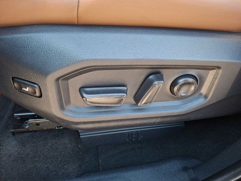 Used 2023 Toyota Tundra 1794 Edition image 9