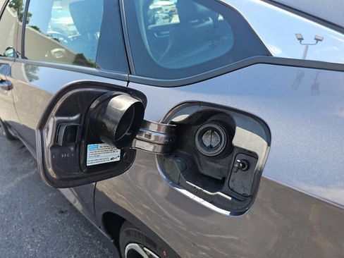 Used 2018 Honda Accord Sport image 38