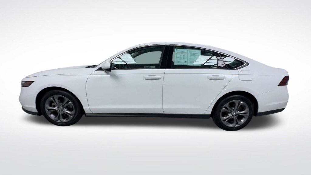 Used 2024 Honda Accord EX image 5