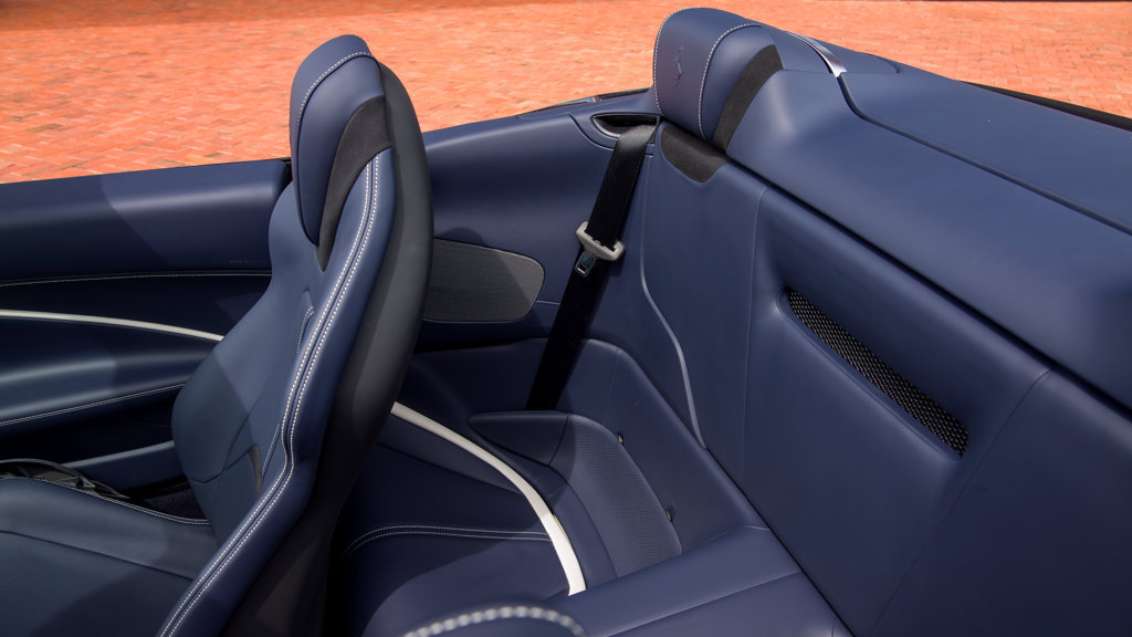 Certified 2026 Ferrari Roma Spider RWD image 27