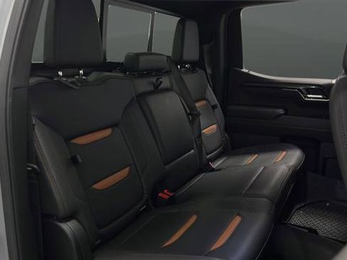 Used 2025 GMC Sierra 1500 AT4 w/ AT4 Premium Package AWD/4WD image 25