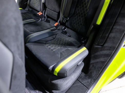 Used 2024 Lamborghini Urus Performante image 36