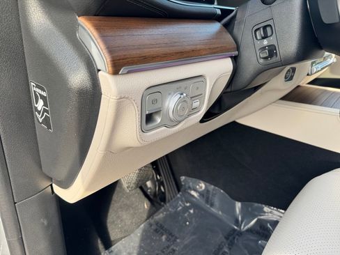 New 2025 Mercedes-Benz GLE 450 GLE 450 image 20