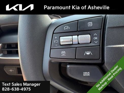 New 2026 Kia K4 FWD image 25
