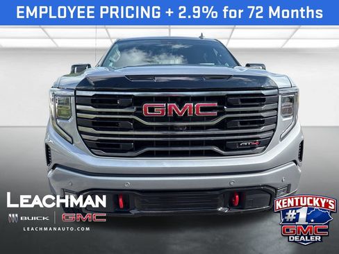 New 2026 GMC Sierra 1500 4x4 Crew Cab SLT w/ AT4 Premium Package image 9
