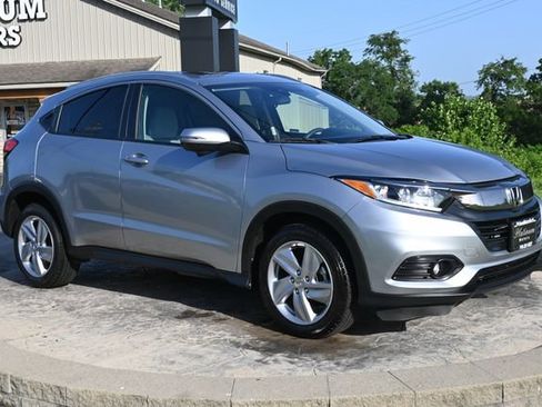 Used 2019 Honda HR-V EX image 3