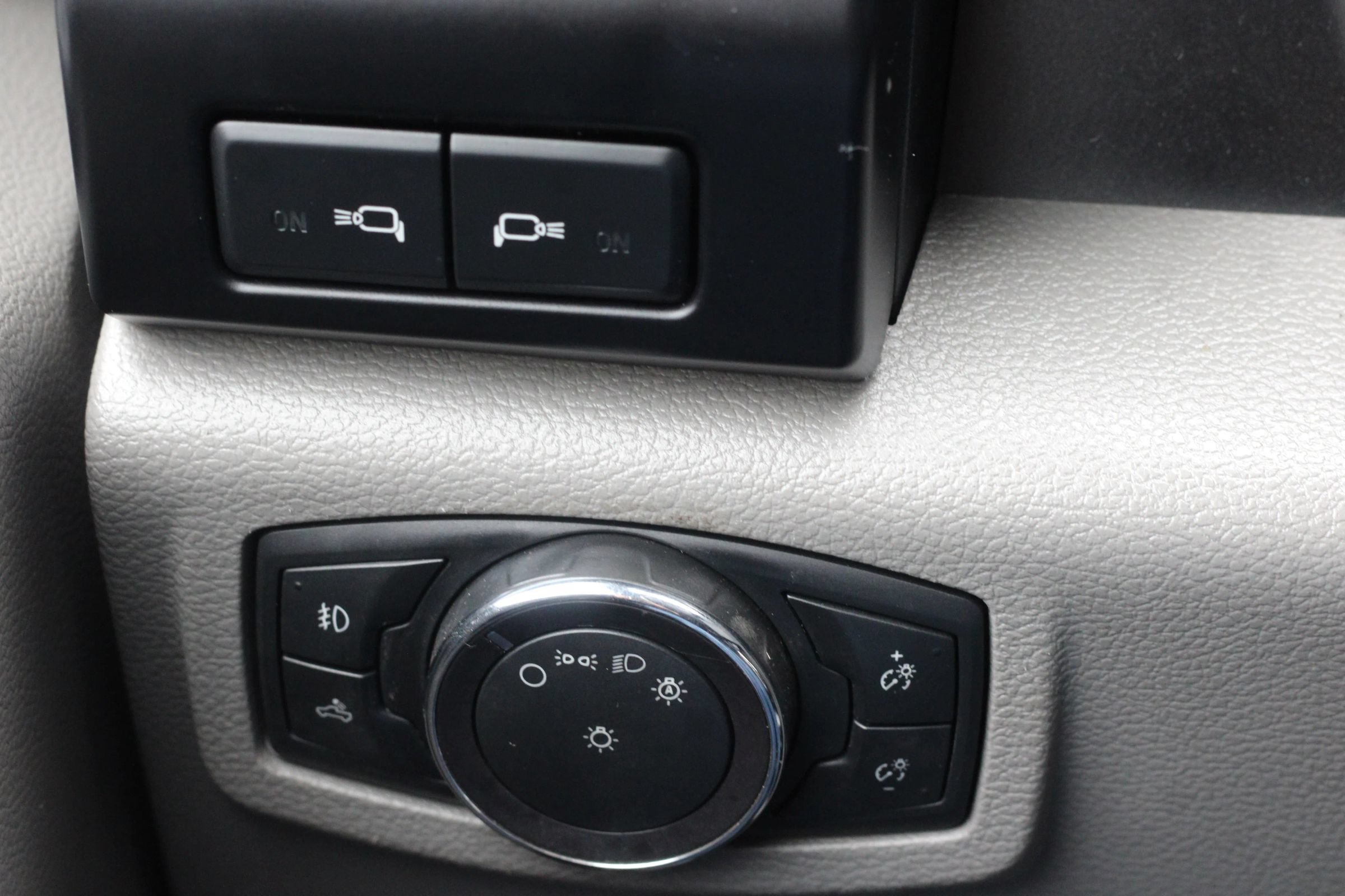 Used 2019 Ford F150 XL w/ Equipment Group 101A Mid AWD/4WD image 20