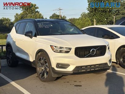 Used 2021 Volvo XC40 T5 R-Design w/ Advanced Package