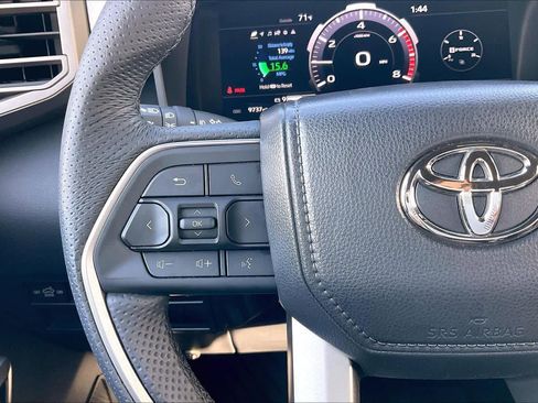 Certified 2025 Toyota Tundra Limited image 22