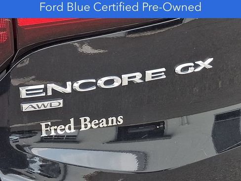 Used 2020 Buick Encore GX Essence w/ Experience Buick Package AWD/4WD image 35