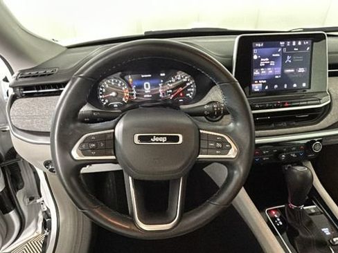 Used 2022 Jeep Compass Latitude w/ Convenience Group AWD/4WD image 14