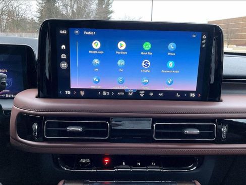 Used 2025 Lincoln Aviator Reserve w/ Illumination Package image 15