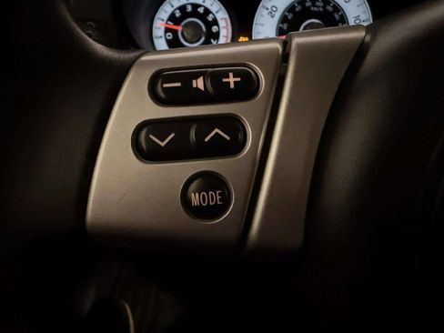 Used 2014 Toyota FJ Cruiser 4WD w/ Convenience Package image 41