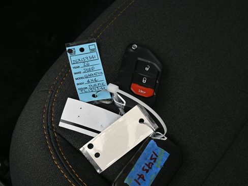 New 2026 Jeep Gladiator Sport image 16