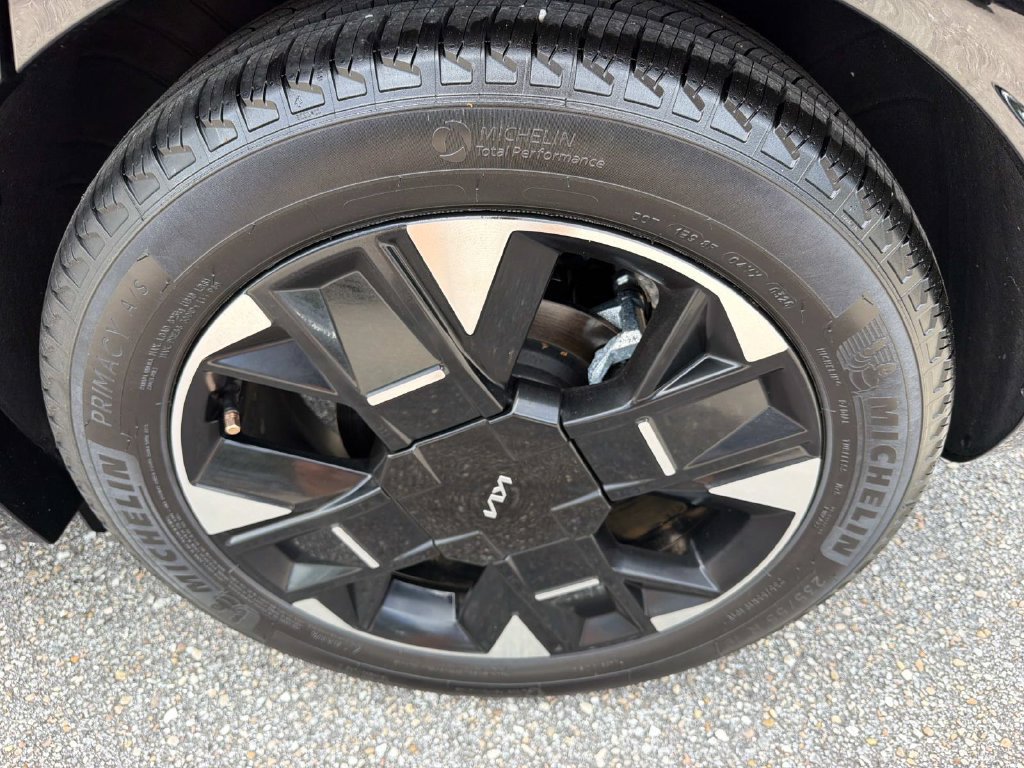 Used 2026 Kia Sportage SX FWD image 29