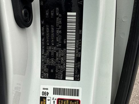 Used 2025 Toyota Sienna LE FWD image 30