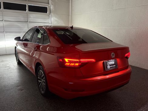 Used 2019 Volkswagen Jetta SE FWD image 50