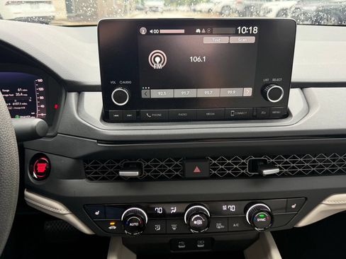 Used 2025 Honda Accord SE image 15