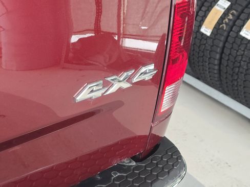 Used 2018 RAM 1500 Big Horn image 13