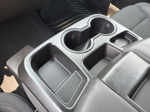 Used 2025 Chevrolet Silverado 1500 LT RWD image 31