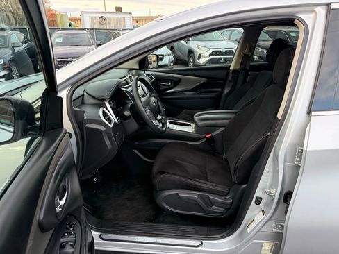 Used 2018 Nissan Murano S image 15
