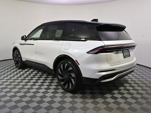 New 2026 Lincoln Nautilus Reserve w/ Jet Appearance Package AWD/4WD image 3