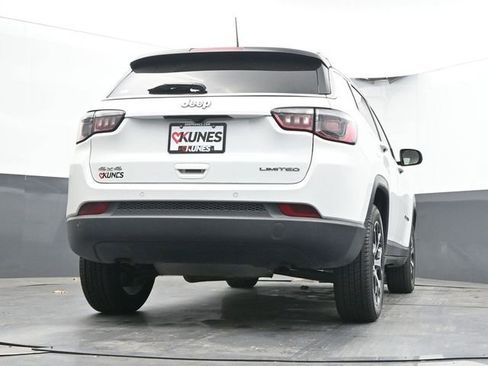 Used 2025 Jeep Compass Limited AWD/4WD image 49